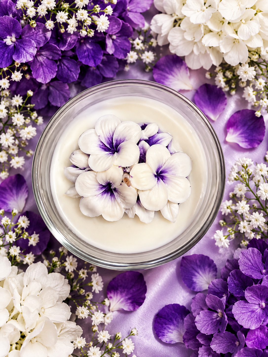12 oz. Caribbean Teakwood soy wax candle.